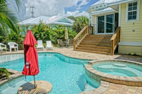Gorgeous 3 bed 2 bath heated pool,spa SONOS sound FREE WiFi
